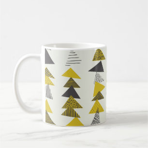 Taza De Café Triángulos Retro: Patrón Variado Sin Marea.