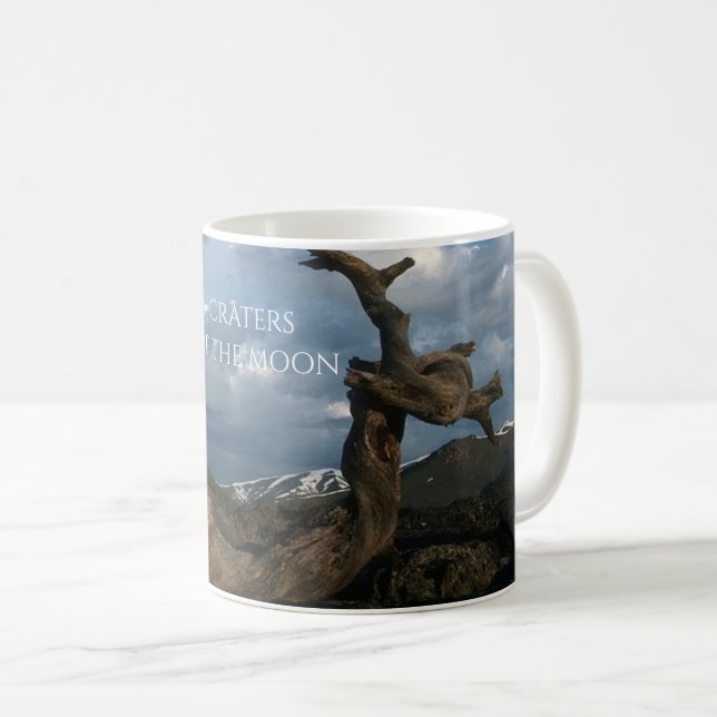 Taza De Café Tronco torcido de pino de limón, gallos de la luna (Anverso derecho)