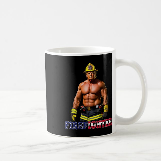 Taza De Café Trump como bombero ambulante Trump 2024 (Derecha)