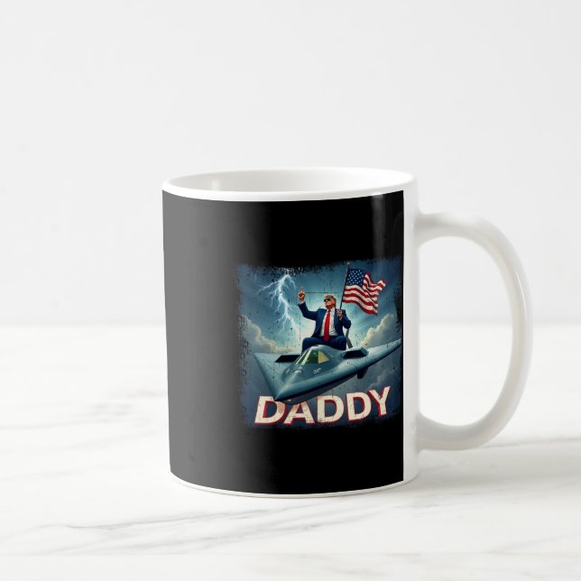 Taza De Café Trump Daddy oficial 2025 (Derecha)
