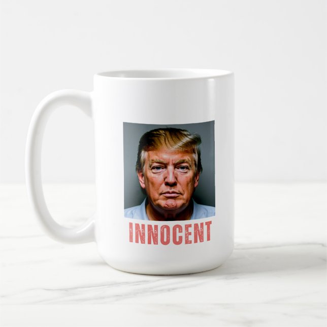 Taza De Café Trump es inocente (Izquierda)