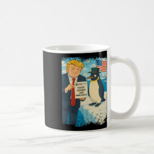 Taza De Café Trump impone política arancelaria pingüino anime M