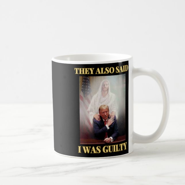 Taza De Café Trump no es culpable del patriota de Jesucristo (Derecha)