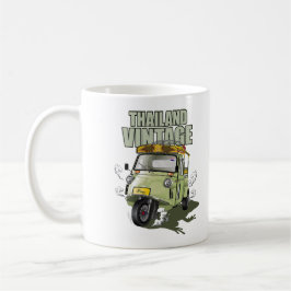 Taza De Café Tuk tuk vintage taxi en un coche verde en Tailandi