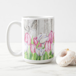 Taza De Café Tulipanes de primavera en madera