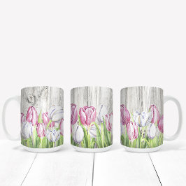 Taza De Café Tulipanes de primavera en madera