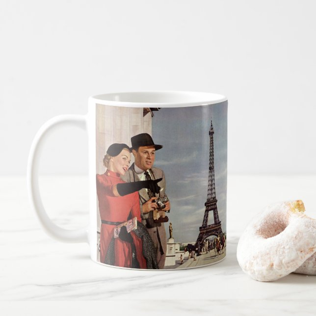 Taza De Café Turistas de época en la Torre Eiffel, París de vac (Con donut)