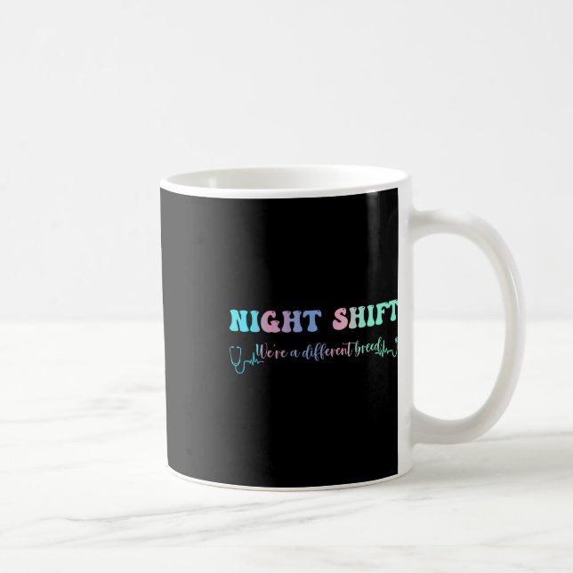 Taza De Café Turno de noche Diferente Raza Estetoscopio Enferme (Derecha)