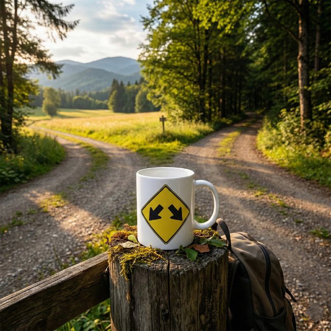 Taza De Café Two Downward Arrows Warning Road Sign (Subido por el creador)
