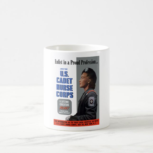 Taza De Café U.S. Cuerpo de enfermera del cadete (Centro)