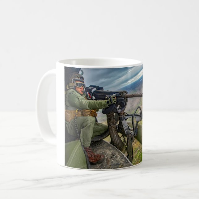 TAZA DE CAFÉ UH-1Y VENOM GUNNER (Anverso izquierdo)