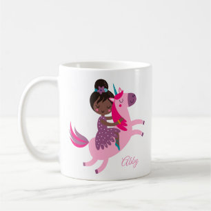 Taza De Café Un Chica moreno y negro viajando en unicornio