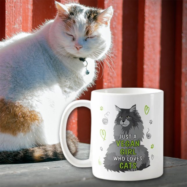Taza De Café Un Chica vegano que ama a los gatos (Subido por el creador)
