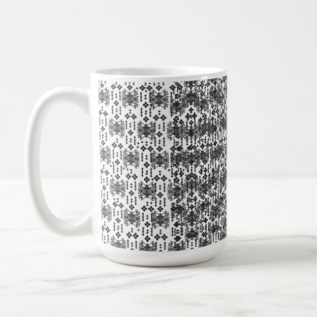 Taza De Café Un diseño simétrico monocromo con intricados (Izquierda)