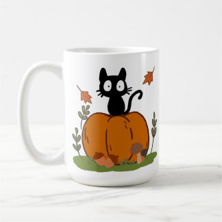 Taza De Café Un gato negro sentado en una calabaza