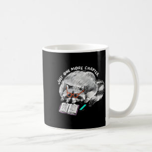 Taza De Café Un mapache de un capítulo más leyendo amante de li