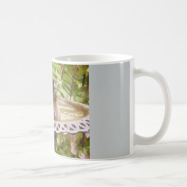 Taza De Café Un Pájaro En El Baño Mug (Derecha)
