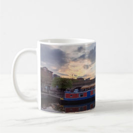 Taza De Café Una bebida junto al río