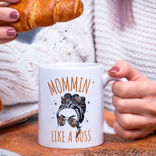 Taza De Café Una mami elegante como una cita divertida del día  (Subido por el creador)