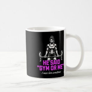 Taza De Café Una mujer divertida que levantó pesas para constru