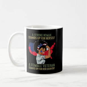 Taza De Café Una Mujer Fuerte Se Defiende A Sí Misma Como Una M