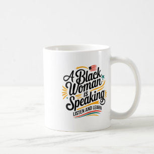 Taza De Café Una Mujer Negra Está Hablando Escuchar Y Aprender 