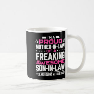 Taza De Café Una orgullosa suegra increíble hijo madres