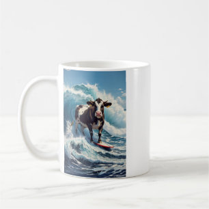 Taza De Café Una Vaca Adorable Surfando
