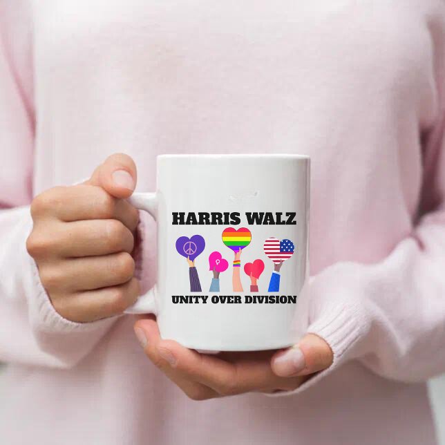 Taza De Café Unidad sobre la División Kamala Harris Tim Walz (Subido por el creador)