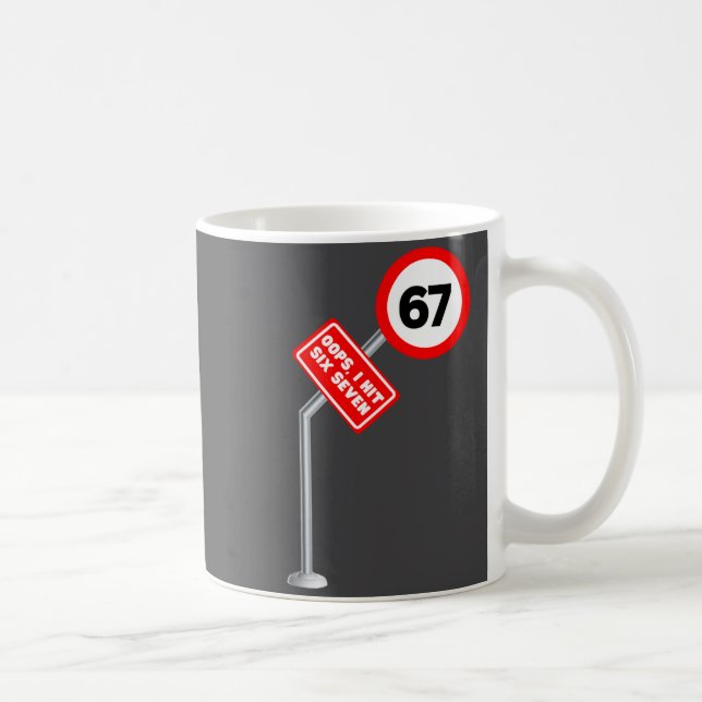 Taza De Café Ups Me Equivoqué Seis Siete 6 7 Meme Divertido Bra (Derecha)