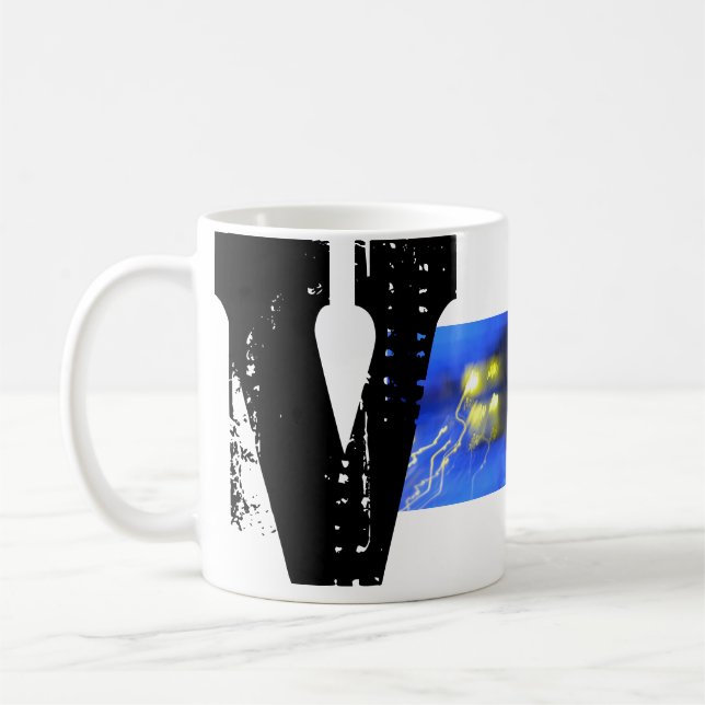 Taza De Café V Monograma Personalizado Mug (Izquierda)