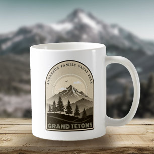Taza De Café Vacaciones Familiares en Retro Mountain Brown ID11