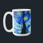 Taza De Café Van Gogh Starry Night<br><div class="desc">Coffee Mug featuring Vincent van Gogh’s oil painting The Starry Night (1889). Inspired by his stay at an asylum,  the art depicts a village underneath a night sky of blue and yellow moon and stars. A great gift for fans of Post-Impressionism and Dutch art.</div>