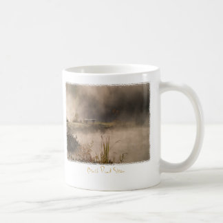 Taza De Café Vapor de la charca del banco