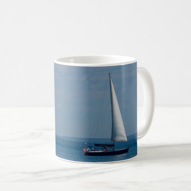 Taza De Café Vela Mackinac Café Mug (Anverso derecho)