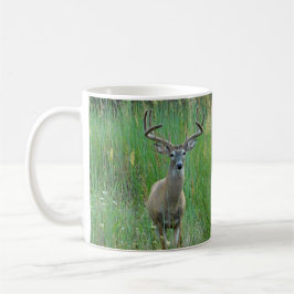 Taza De Café Venado de cola blanca en Meadow Mug