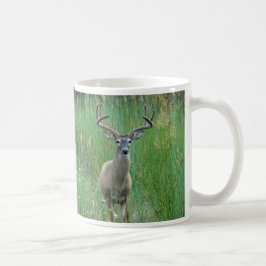 Taza De Café Venado de cola blanca en Meadow Mug