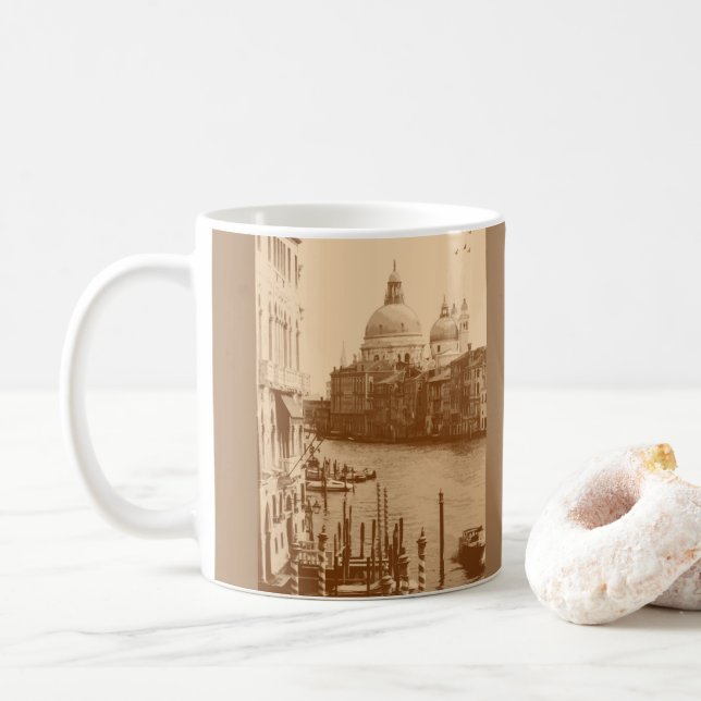 Taza De Café Venecia y el Gran Canal de Taupe (Con donut)