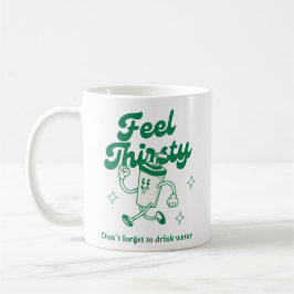 Taza De Café Verde beige lindo ilustracion de texto divertido