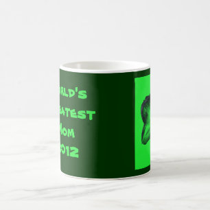 Taza De Café Verde oscuro sobre Amaryllis verde claro