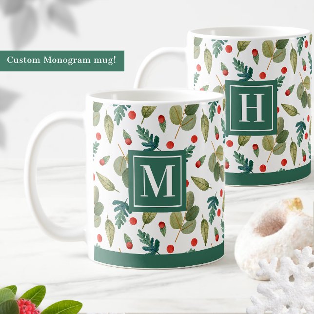 Taza De Café Verdor monogramado, festivo y rojo verde holly (Subido por el creador)