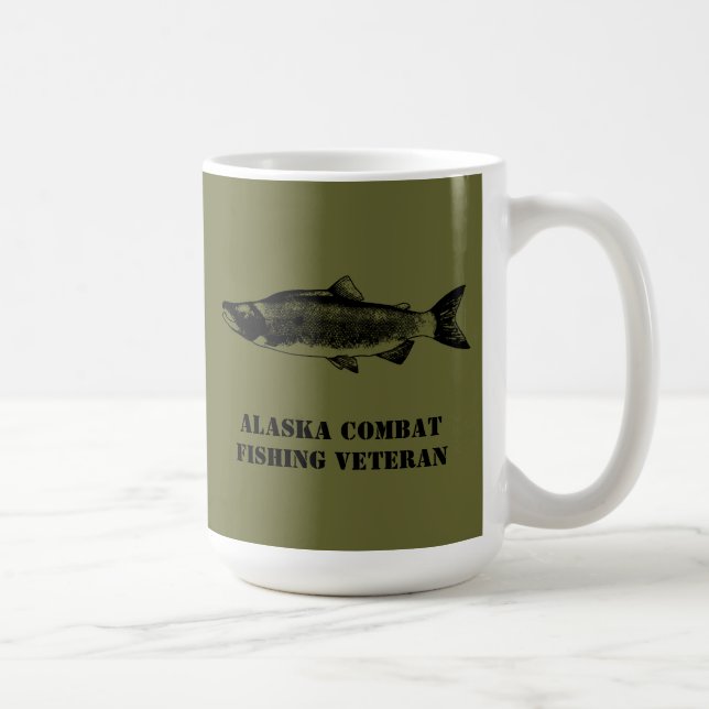 Taza De Café Veterano de la Pesca de Combate de Alaska (Derecha)