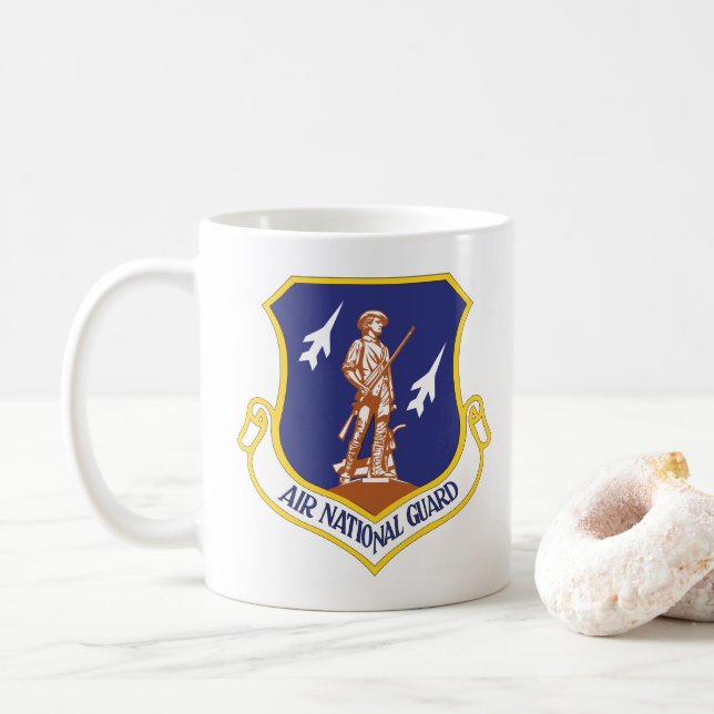 Taza De Café Veterano Militar de la Guardia Nacional Aérea (Con donut)