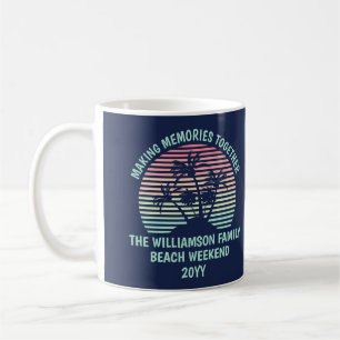 Taza De Café Viaje de playa tropical retro para familias person