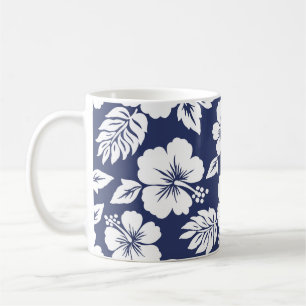 Taza De Café Vibrante Hibiscus: Patrón floral sin foco.