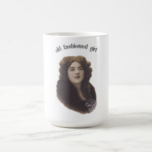 Taza De Café Vieja Chica de moda Vieja bella mujer foto