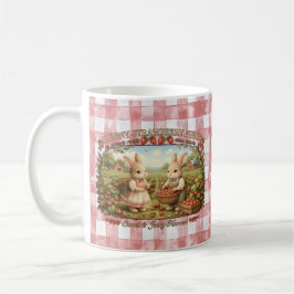 Taza De Café Vintage Bunny Strawberry Field Cottagecore Illustr