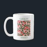 Taza De Café Vintage de regalo personalizado de fresa de la dam<br><div class="desc">Celebra tu fiesta nupcial con estilo con esta encantadora mugre personalizada de novias! Con un bonito diseño con temática de fresa enmarcado con exuberantes hojas verdes y delicadas flores blancas, esta taza aporta un toque caprichoso y elegante. Personalizar con el nombre de tu dama de honor por un gran placer...</div>