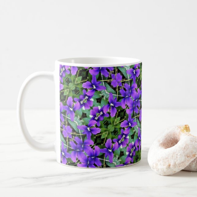 Taza De Café Violaciones de bosque de fango (Con donut)