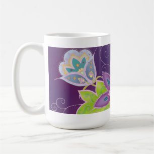Taza de café violeta del tulipán